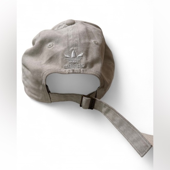 Adidas Originals Women's Gray Relaxed Plus Strapback Size OS - Picture 2 of 4